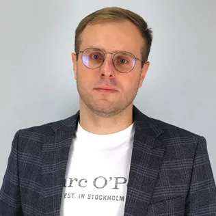 Дмитрий Калиничев