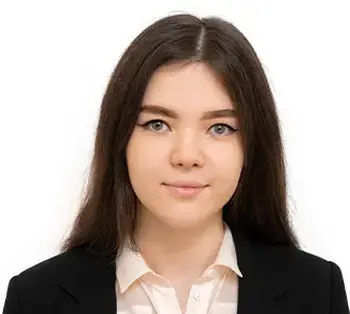 Кира Нам