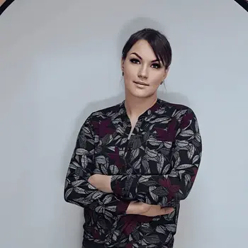 Юлия Лушина